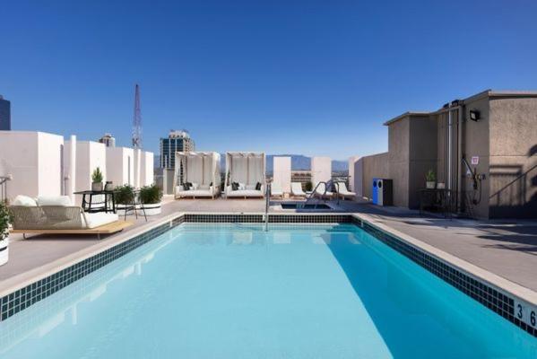Huge Downtown La Loft With Rooftop Pool & Jacuzzi Los Angeles Exterior foto